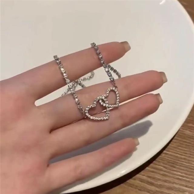 Cinta musim panas kalung untuk Wanita cahaya mewah minoritas rasa desain kalung sederhana kalung aks