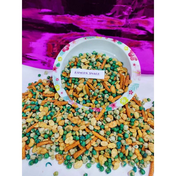 

KACANG CAMPUR/MIX 1000GRAM