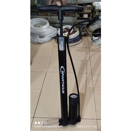 Pompa Sepeda Fixie dan Motor Aloy Hitam merk Spartacus