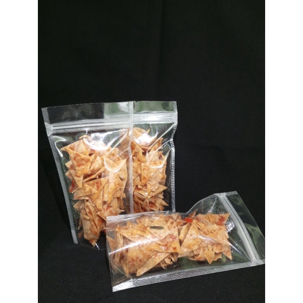 

Keripik pangsit gurih