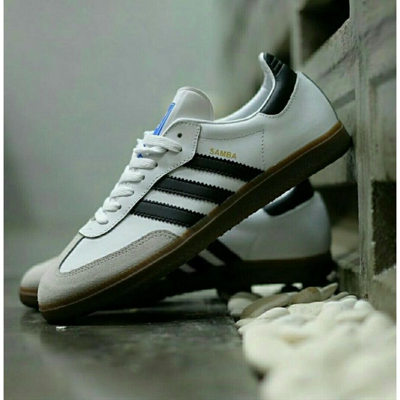 SALEE.. Sepatu/SNEAKERS pria ADIDAS SAMBA original