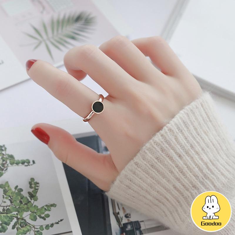 Cincin Titanium Premium Anti Karat Lapis Emas 18K Bentuk Bulat Cincin Wanita Bulat Hitam Anti Hitam -Doo