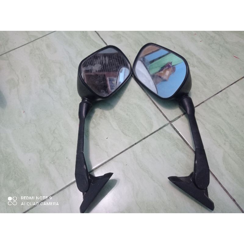 spion r15 v2 ori copotan