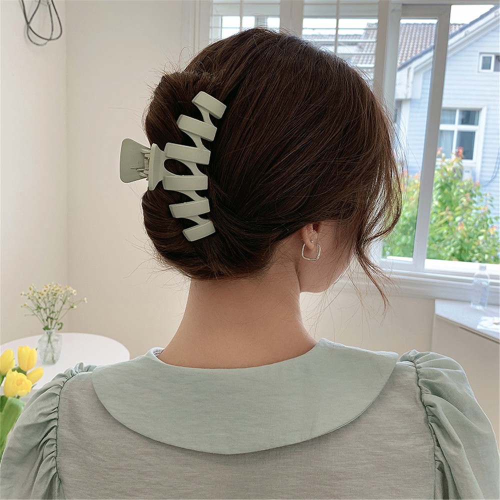 【COD Tangding】5 Colors Cute Cream Color Large Grabing Clip Sweet Girl Hairpin Head Plate Hair Accessories