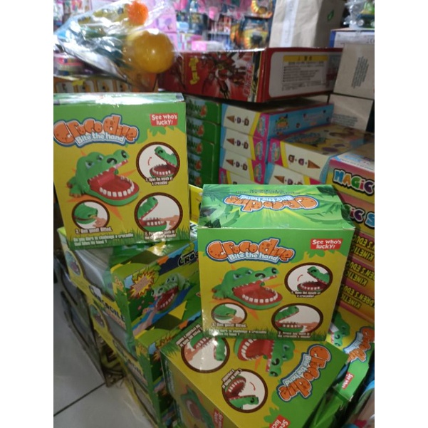 mainan crocodile/mainan buaya gigit/mainan challenge