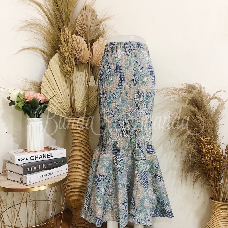 Rok Batik Plisket Duyung-Mojang Biru Muda