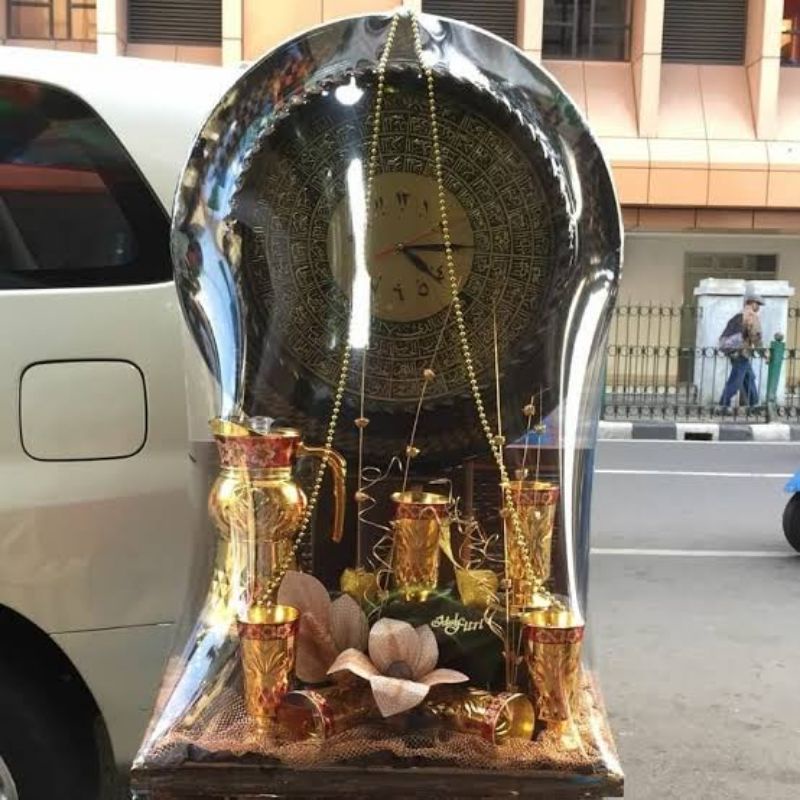 

Parcel Lebaran Kaligrafi Besar Mewah