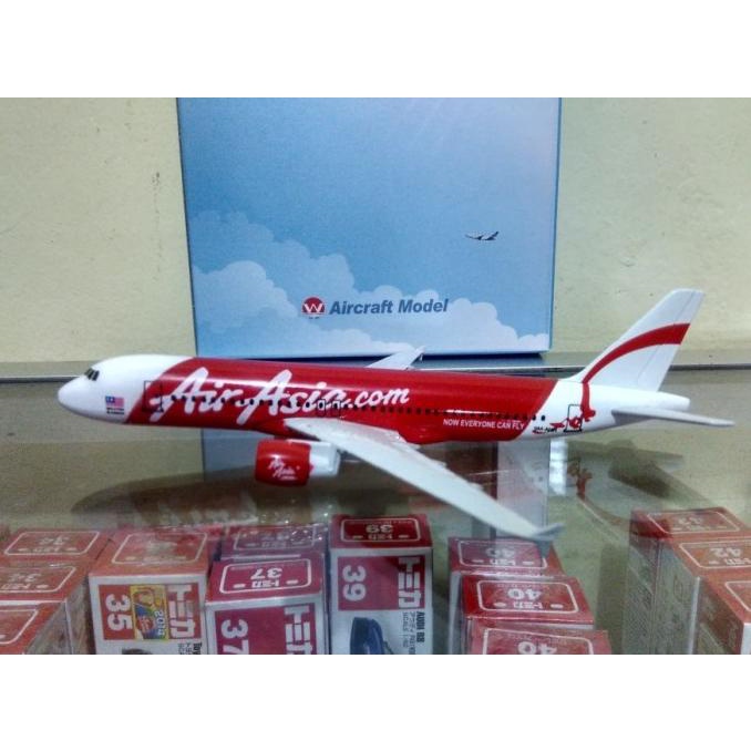 Diecast Pesawat Air Asia Com Miniatur Pesawat Terbang Airbus 380 Murah