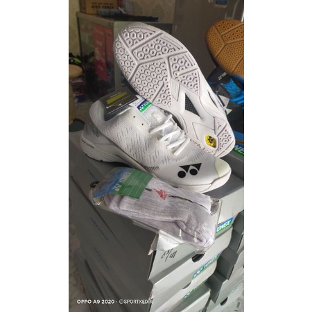 Yonex aerus