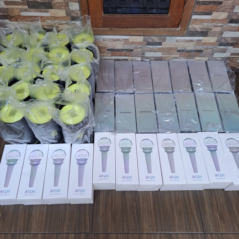 (ready stock, baca details) SEVENTEEN OFFICIAL LIGHTSTICK - CARAT BONG VER 2 V2 SEALED