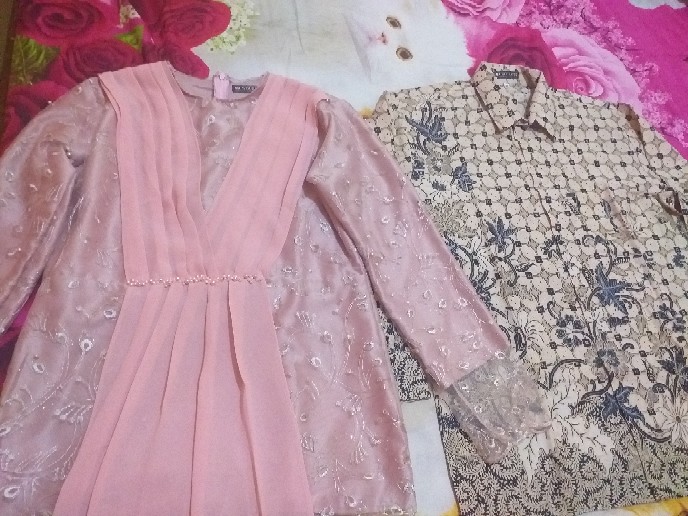 [new Product] Wou Batik Couple Puspita Kebaya Brokat Tille Mutiara Mix Payet Batik Couple Modern