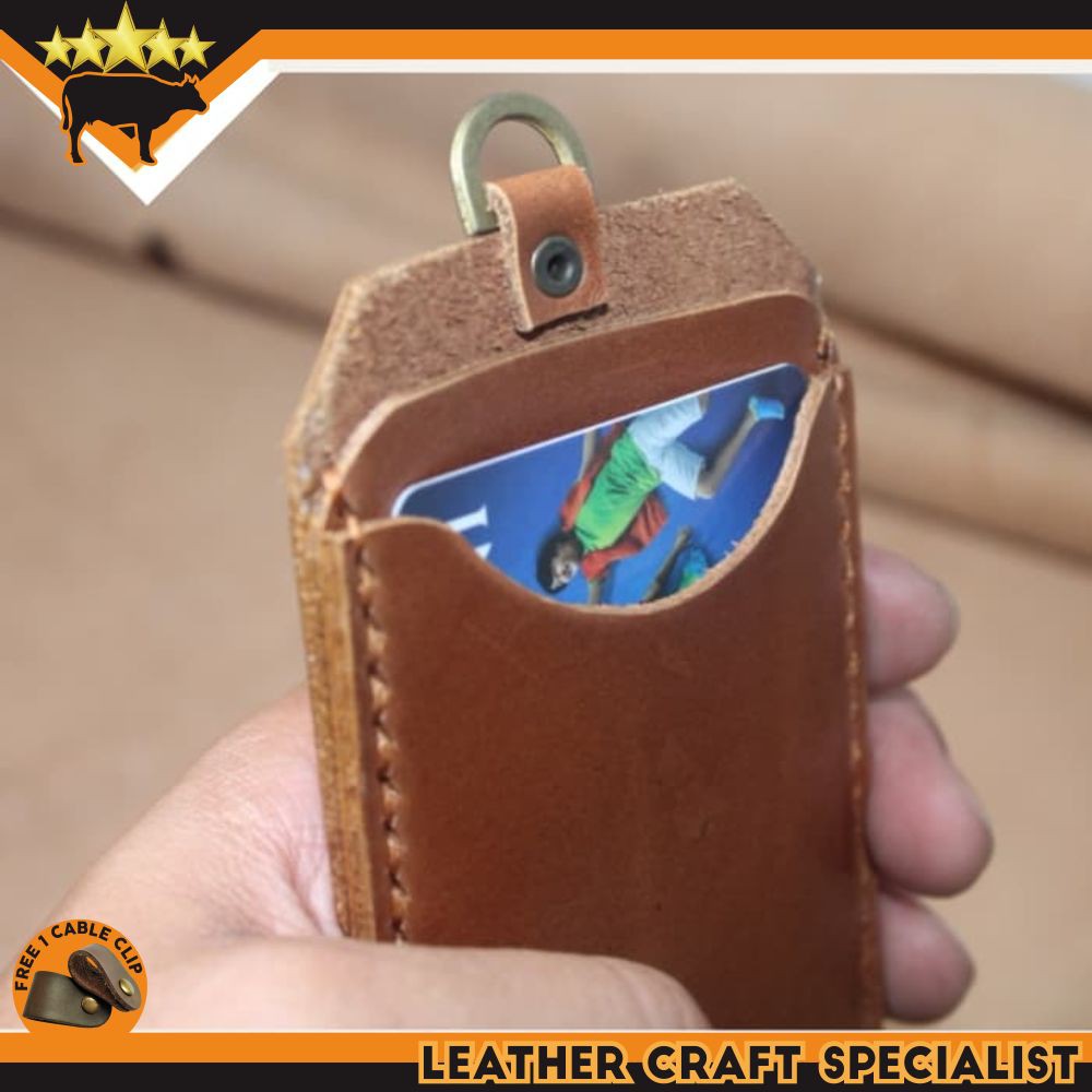

CARD HOLDER NAME TAG KULIT ASLI - HANDMADE LEATHER - WARNA COKLAT PROMO FREE CABLE CLIP