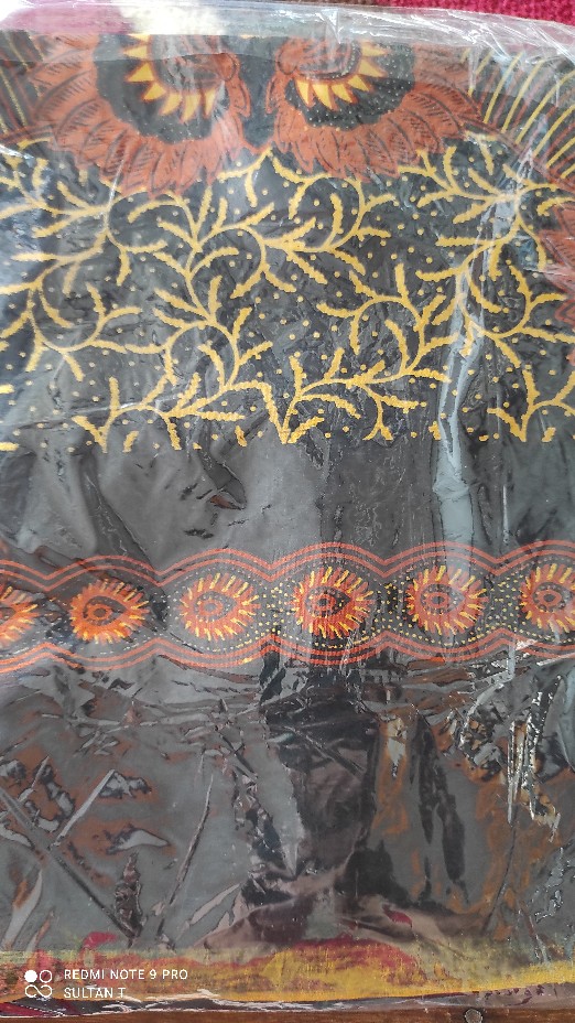 Batik Solo Modern Tumpal Hitam Set Sarung Dan Baju Koko(full Furing)