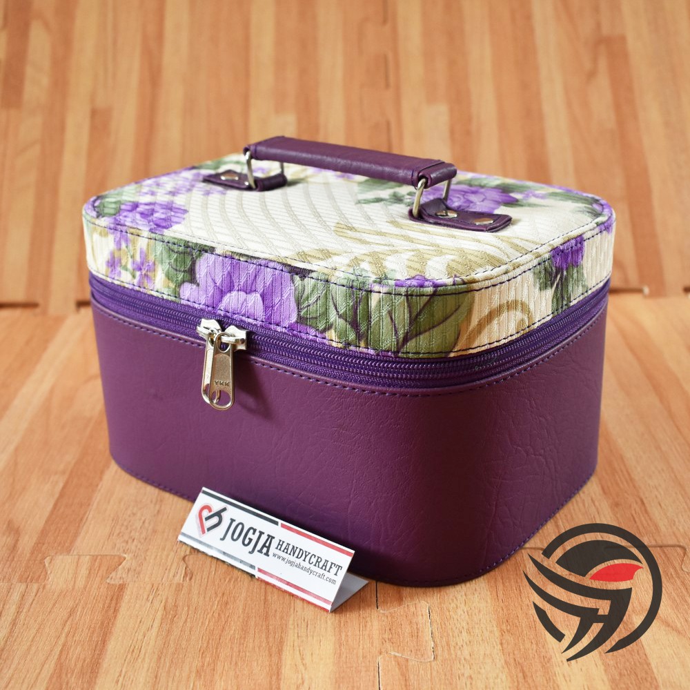 Tempat Make up Cantik / Tas Kosmetik Cantik Purple Shabby / Beautycase / Cosmetic Pouch