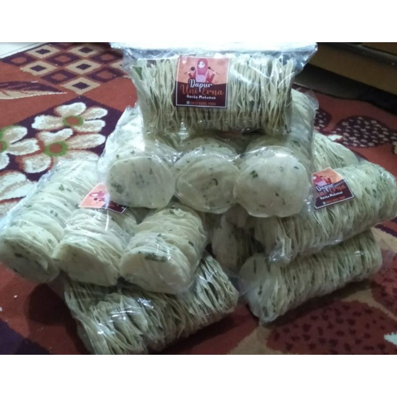 

Kerupuk Singkong Kamang Bukittinggi Siap Goreng