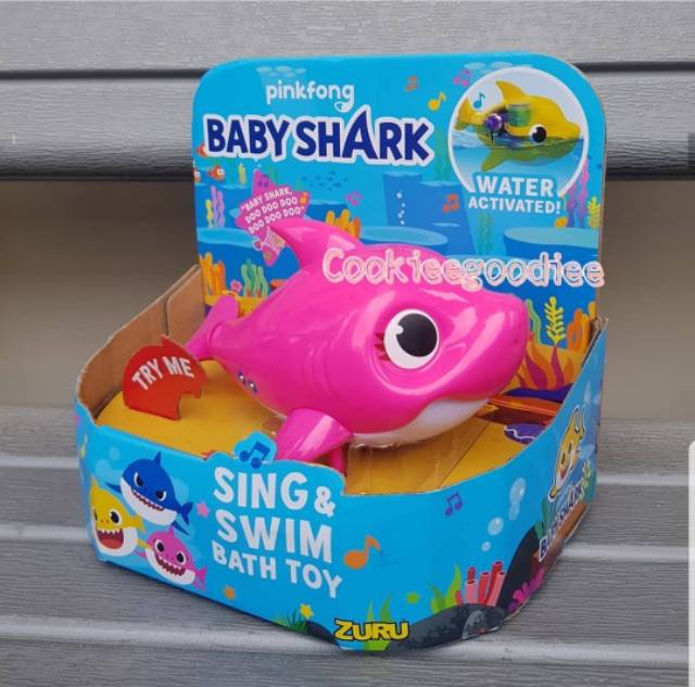 sing and swim baby shark