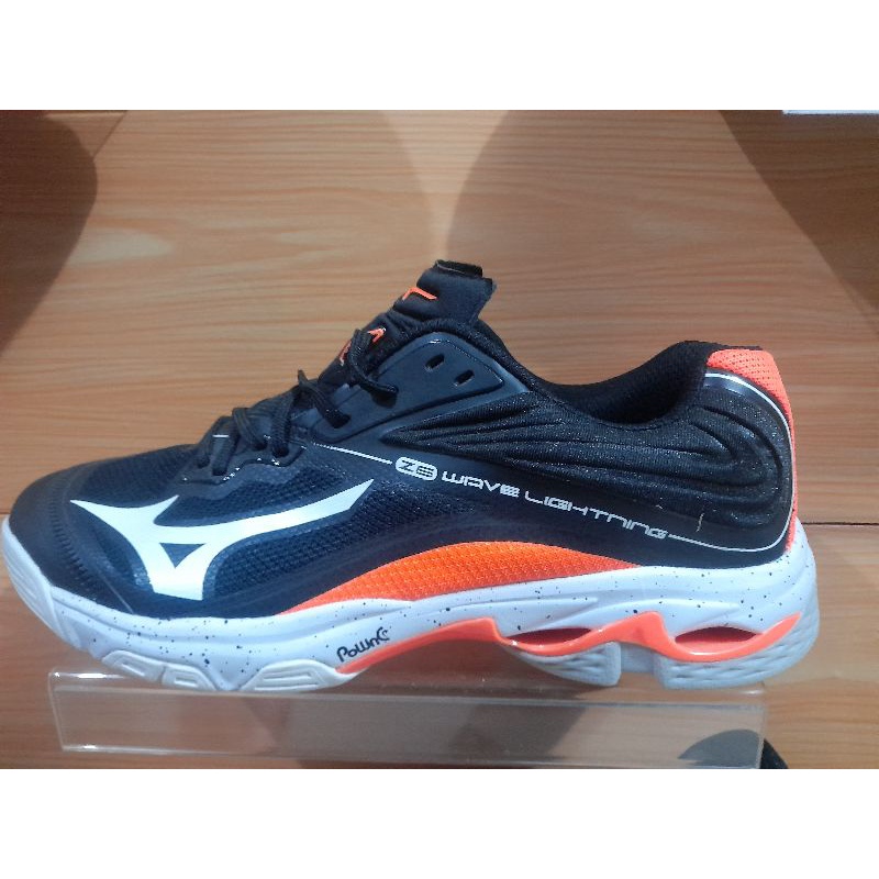 Mizuno WLZ 6