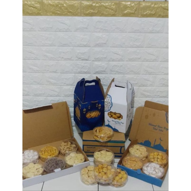 

Hampers (kuker premium)