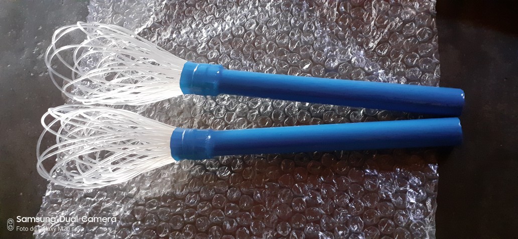 Kocokan Senar Ukuran Tanggung