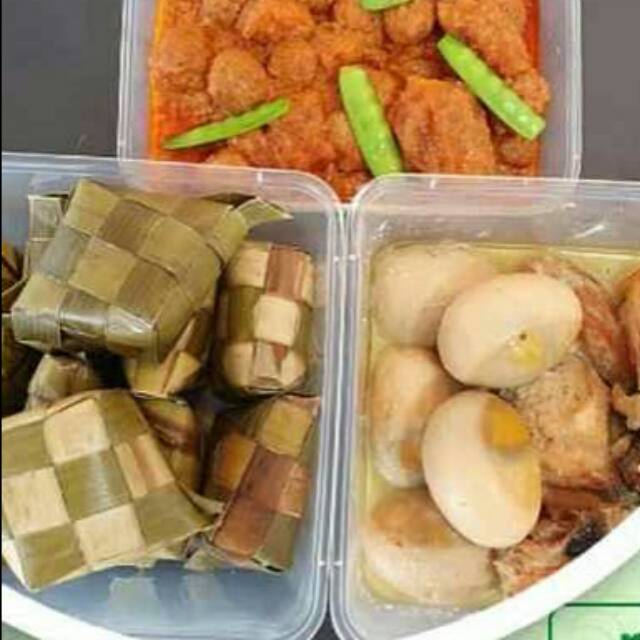 

PAKET KETUPAT LEBARAN JOGJA