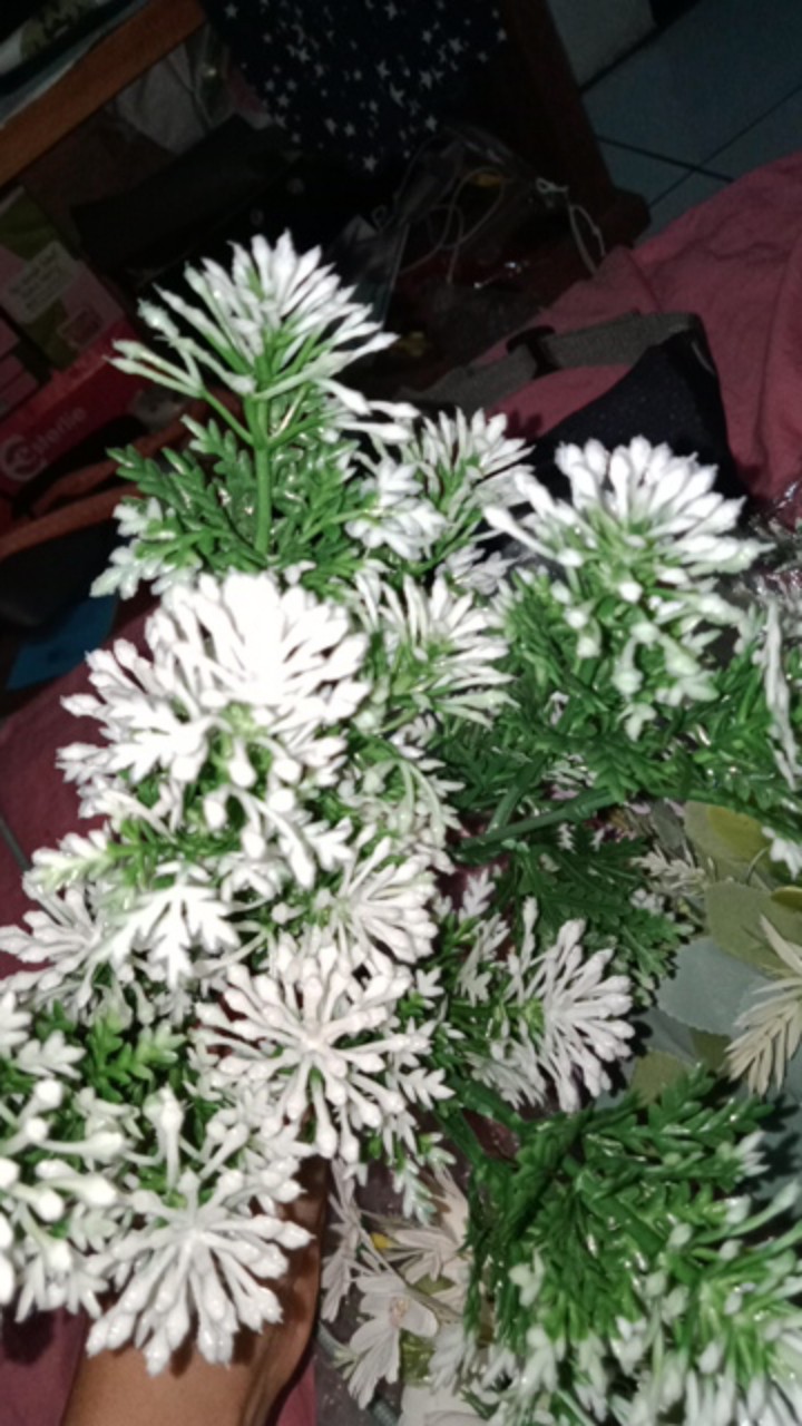 Baby Breath Bintang Salju Artificial