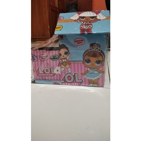 

Celengan Rumah + tempat pensil