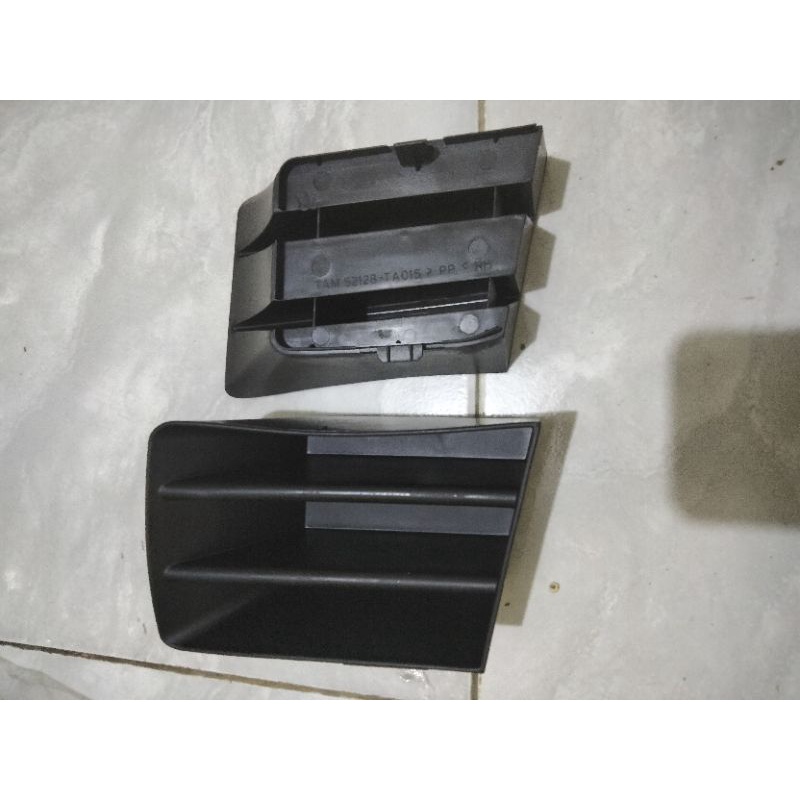 tutup bemper cover kici kici bemper Avanza Xenia lama vvti satuan