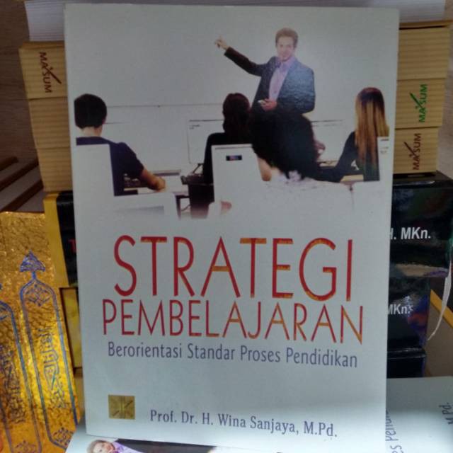 Download Buku Strategi Pembelajaran Berorientasi Standar  