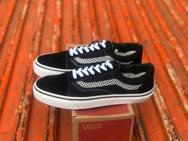 SEPATU43 VANS OLDSKOOL SIDE STRIPES FULL BLACK HITAM COKLAT ERA SK8