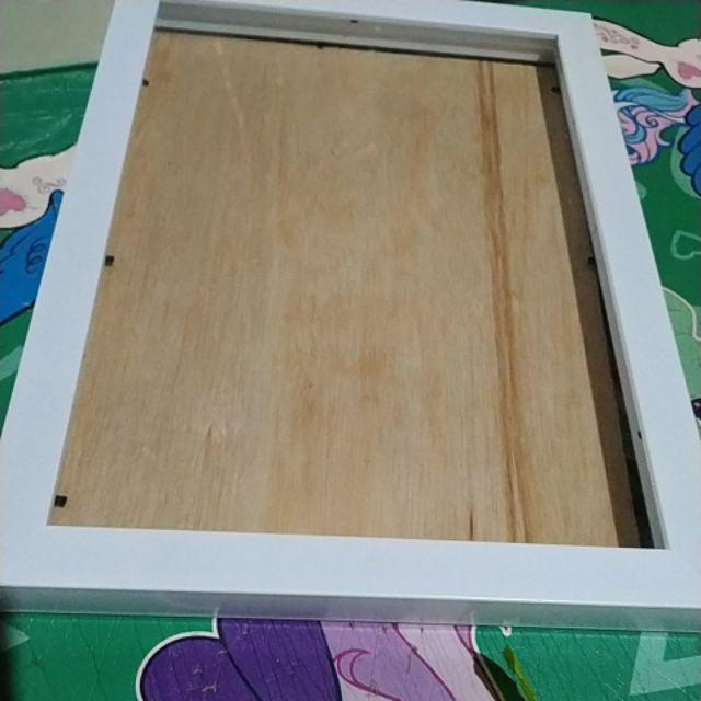 Pigura / Bingkai 3d A4 25x35 Cm Hitam / Putih