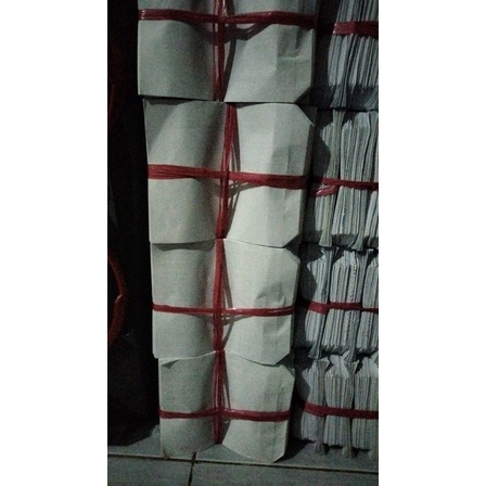 

Kertas gorengan fried chicken ukuran kecil isi 50 pcs