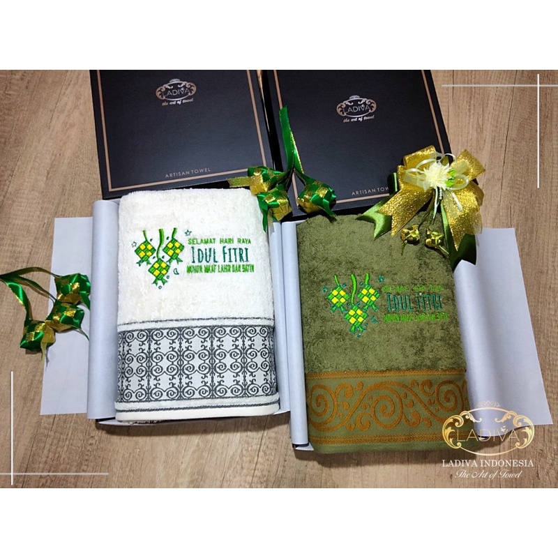 

hampers cute lebaran