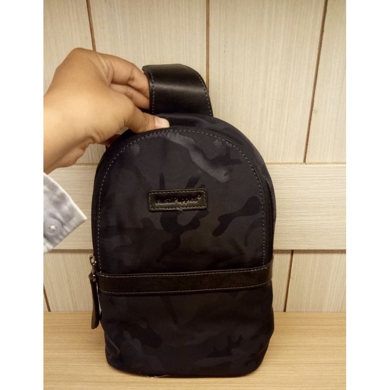 Sale Tas hush puppies chest bag