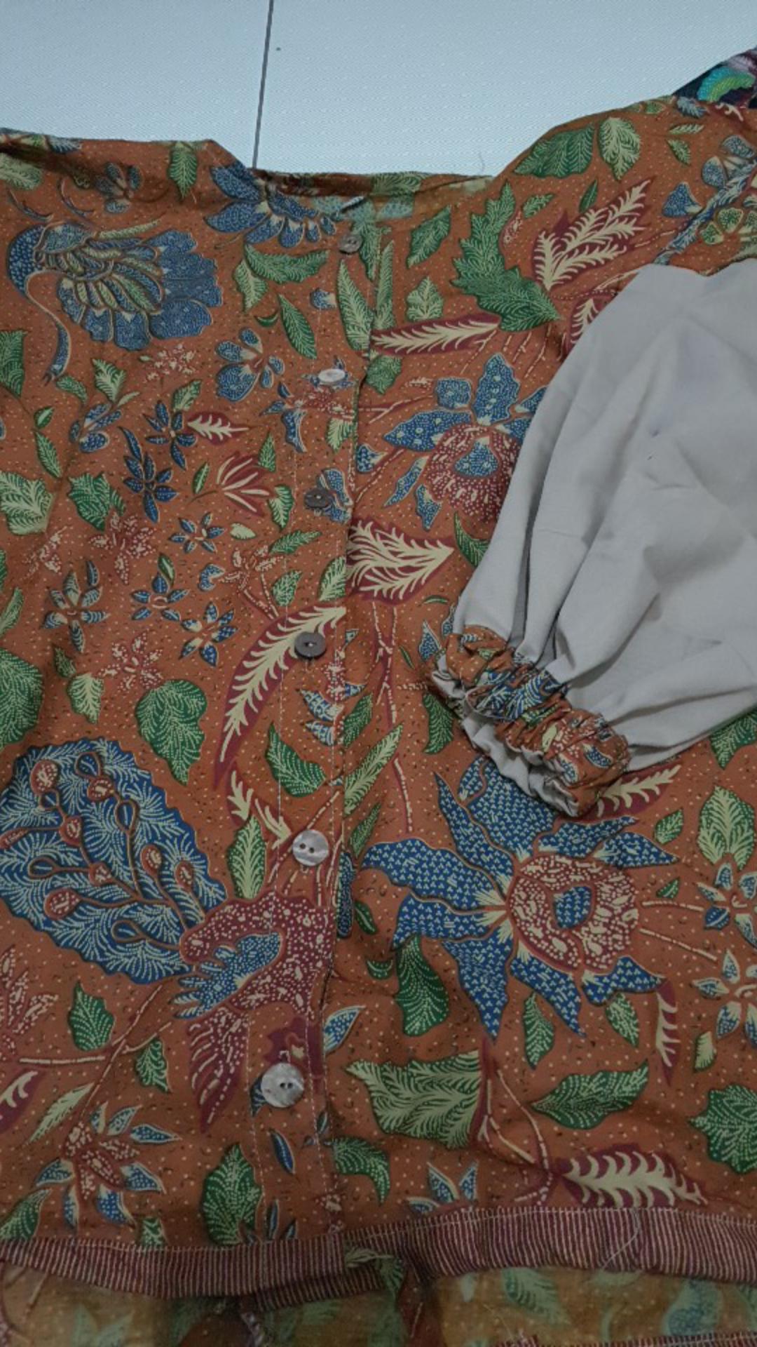 Atasan Batik, Ori Batik Colet Solo