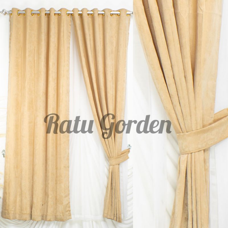 Gorden pintu kamar/Gorden pintu ruang tengah/Gorden jendela kamar/Gorden jendela ruang tamu