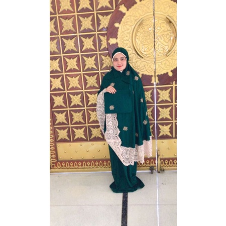 Mukena siti khadijah