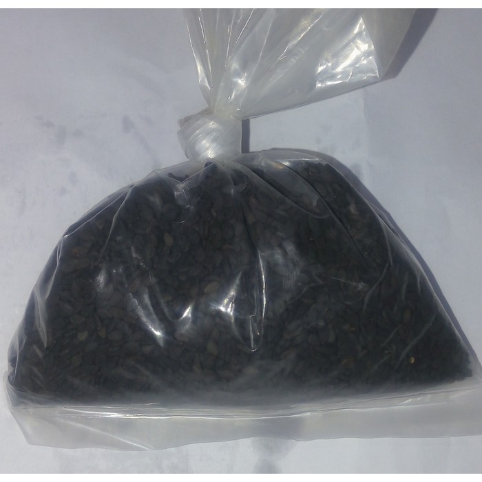 

wijen hitam per 50gr