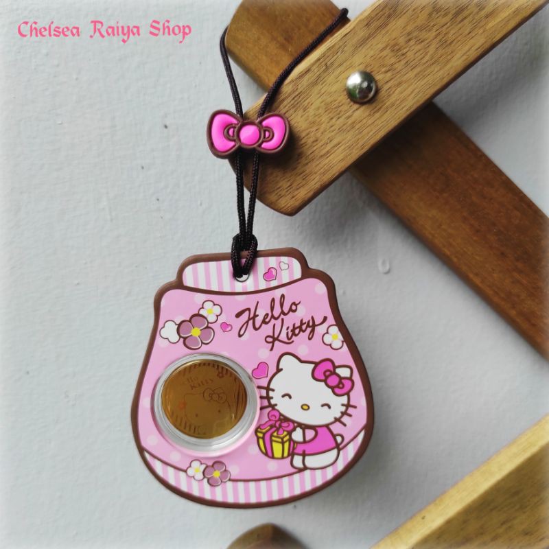 Hello Kitty Sanrio Keychain Gantungan Mobil Gold Emas 0,18g Au 999%