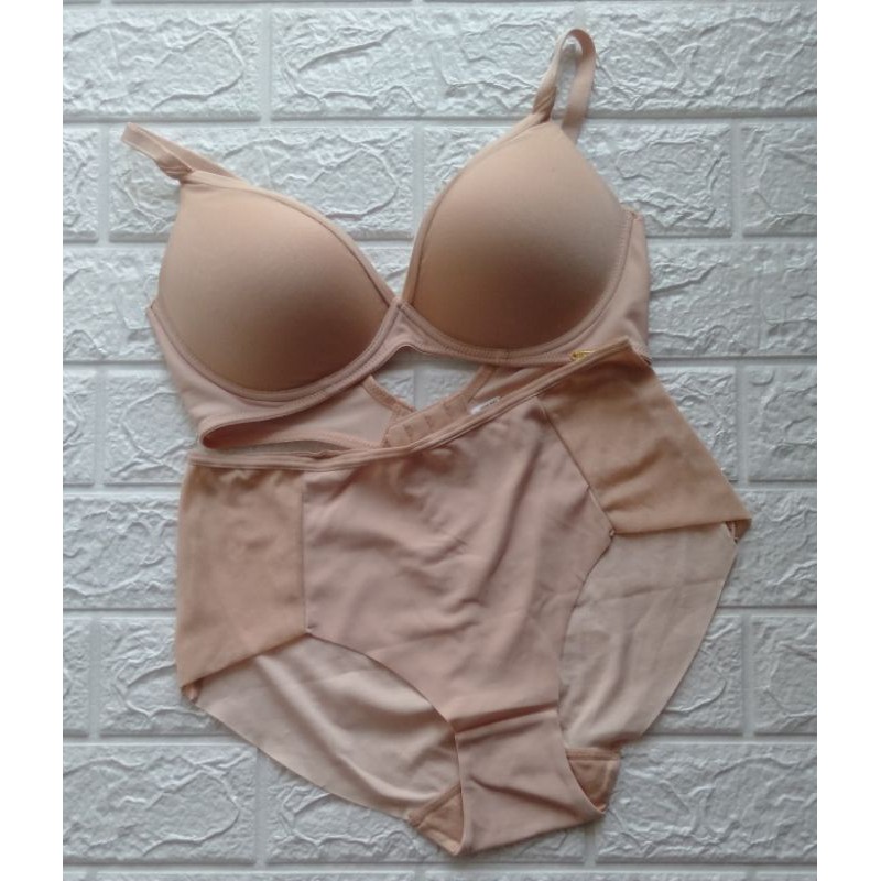 Set bra wacoal 34B/36A sale