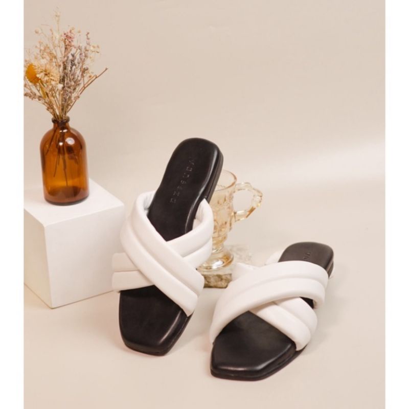 NewarrivalsPuffy Sandal By Vanessa Angel