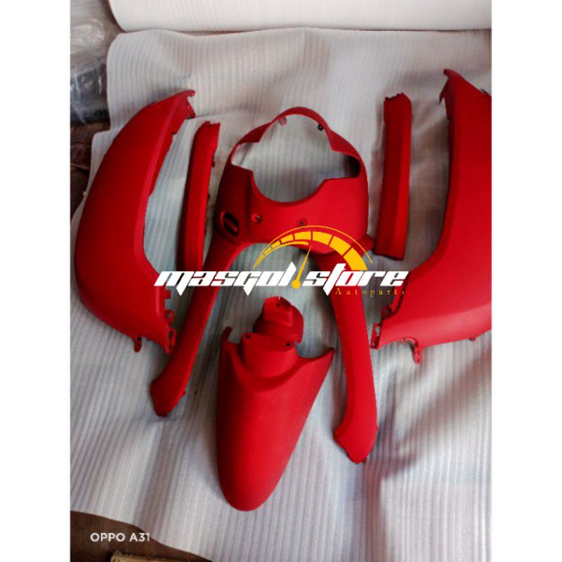 Cover Full Body Halus Scoopy New Fi esp Donat ring12 2017 - 2020 Merah Doff / Red Matte TERMURAHHH