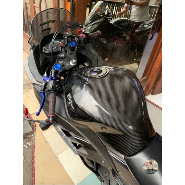 Cover tangki ninja 250 fi carbon celvar pelindung tangki ninja 250 fi Tutup tangki ninja 250 fi old 