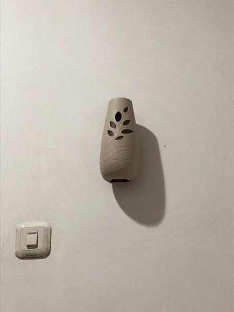 Glade Automatic Spray / Alat Pengharum Ruangan Glade (free Refill & Baterai)