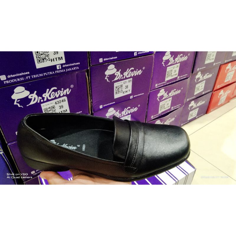 SEPATU KERJA DR KEVIN SHOES PEREMPUAN