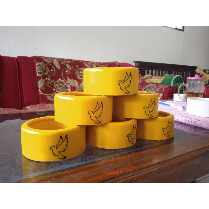 Sempati Tempat pakan burung merpati Tempat makan burung merpati makan/minum burung merpati fiber ber