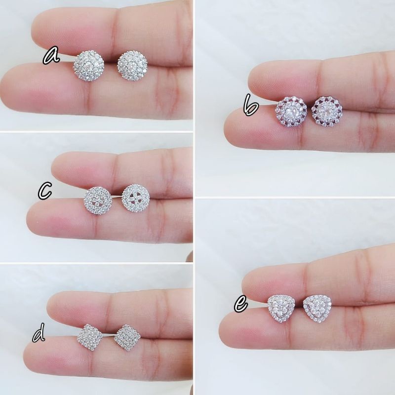 Anting Giwang Titanium Wanita Model Berlian Blink Blink Super Mewah 2