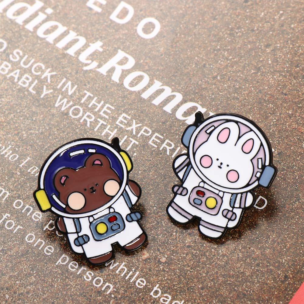 [Elegan] Astronot Beruang Bros Hadiah Untuk Anak-Anak Kartun Perhiasan Aksesoris Kelinci Lencana Pin Kerah Pin Enamel Pin