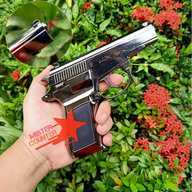Korek Api Model Pistol Makarov Full Besi Chrome Plus Sarung Dan Pajangan Dengan Pemberat / Korek Gas