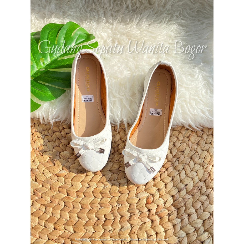 Gratica Sepatu Wanita Flat Shoes AP 51 &quot;Sol Tebal 3cm&quot;