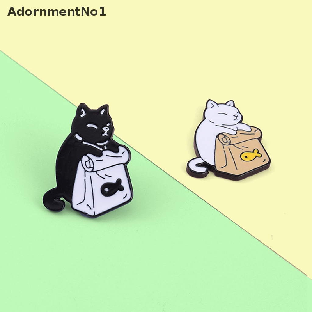 (AdornmentNo1) Bros Pin Enamel Desain Kucing Hitam Putih + Ikan Kering